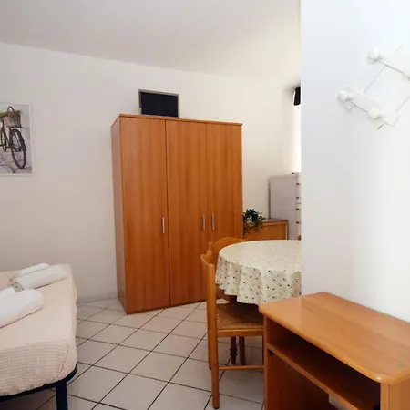 Daire Yourbanflat Sant'antontio 2 *